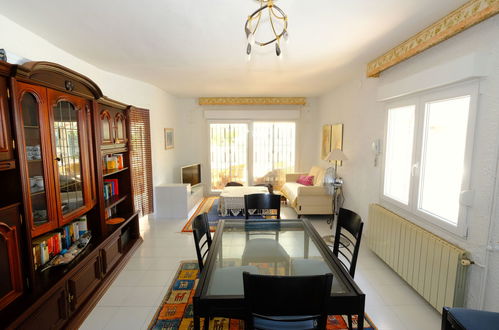 Photo 6 - 3 bedroom House in Mont-roig del Camp with private pool and sea view