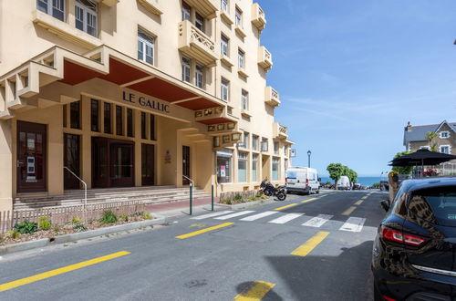 Photo 20 - Apartment in Dinard with terrace