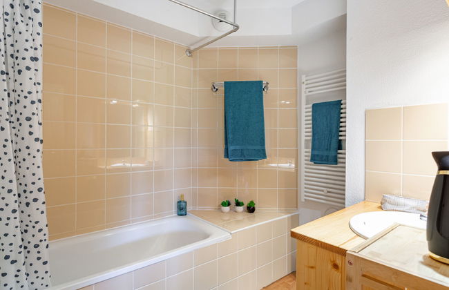 Apartamento de 2 quartos em Saint-Pancrace com piscina e sauna - Foto 12