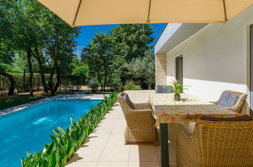 Photo 13 - Maison de 2 chambres à Umag avec piscine privée et vues à la mer