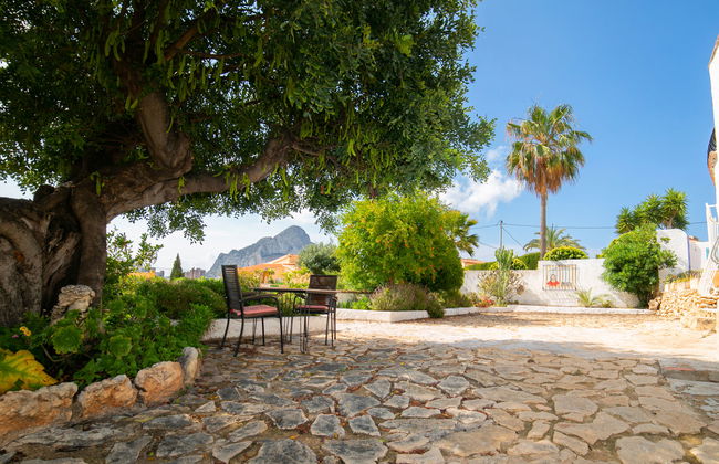 Casa de 4 quartos em Calp com piscina privada e jardim - Foto 23