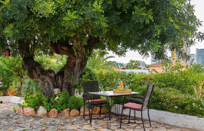 Casa de 4 quartos em Calp com piscina privada e jardim - Foto 10