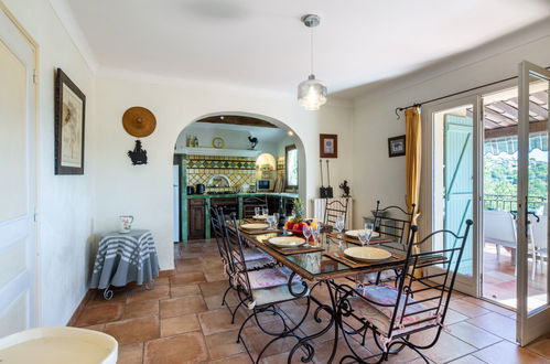 Photo 10 - 5 bedroom House in Grasse with private pool and garden