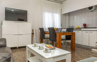 Foto 2 - Apartment mit 1 Schlafzimmer in Llançà