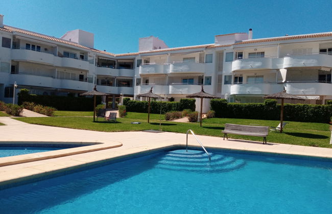 Apartamento de 4 quartos em Jávea com piscina e jardim - Foto 1