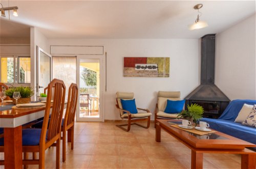 Photo 4 - 3 bedroom House in Deltebre with private pool and sea view