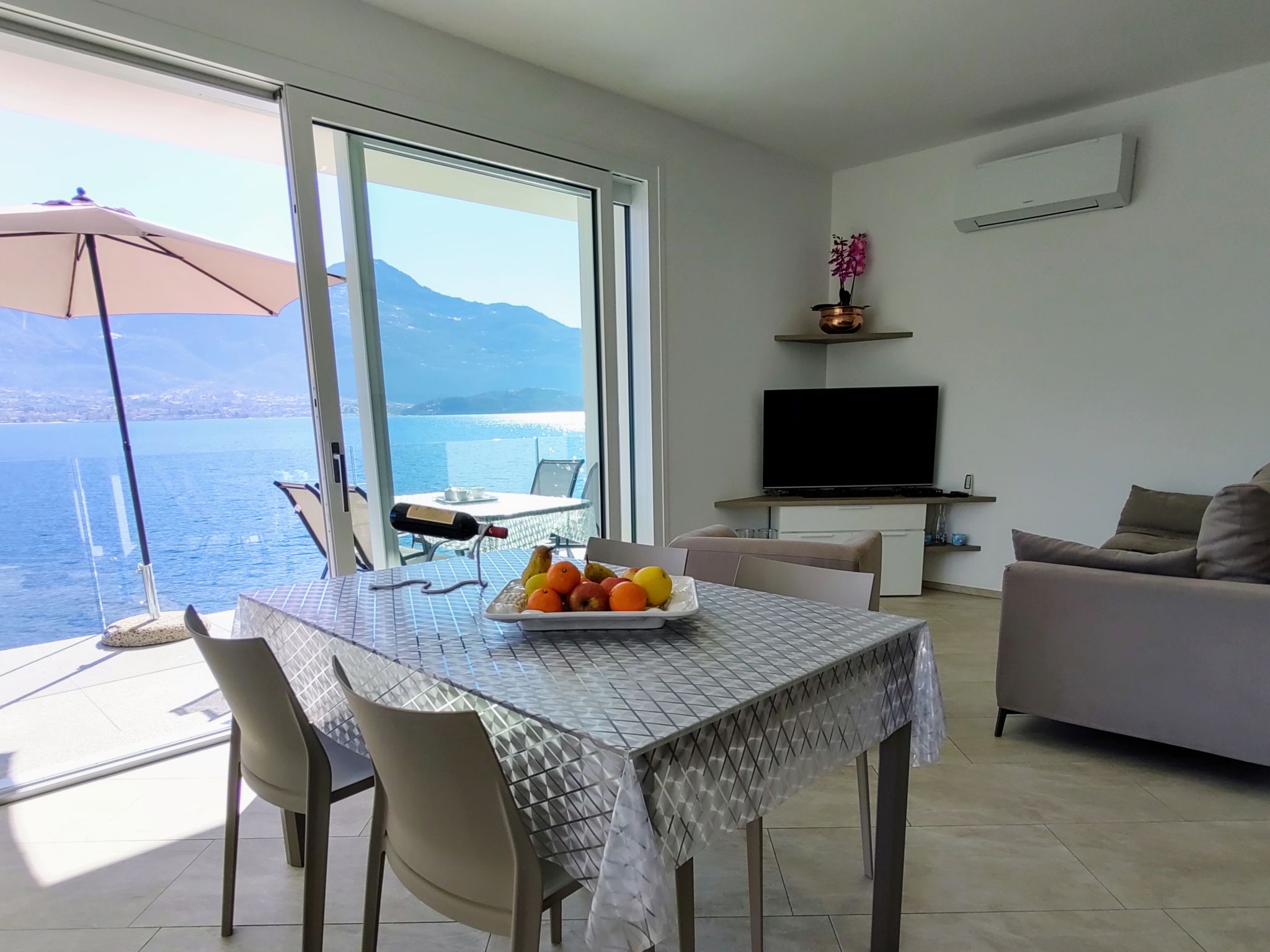 Photo 3 - Maison de 2 chambres à Gera Lario avec terrasse et vues sur la montagne