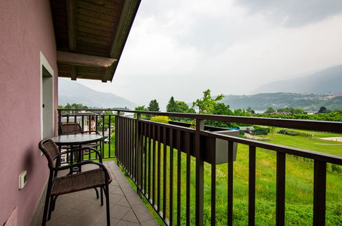 Photo 20 - Appartement de 2 chambres à Calceranica al Lago avec jardin et vues sur la montagne