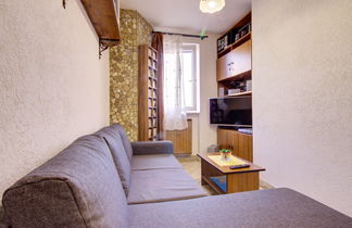 Photo 2 - 1 bedroom Apartment in Izola with garden and sea view