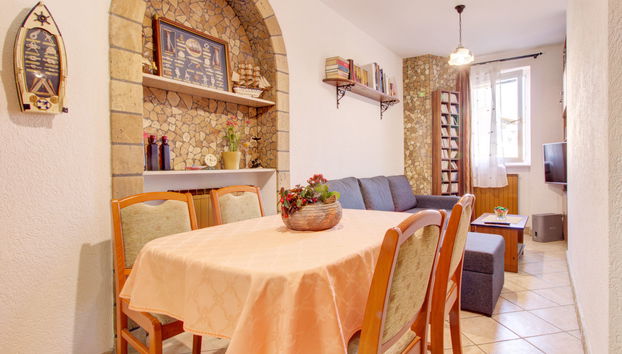 2 bedroom Apartment in Izola with garden - Photo 4