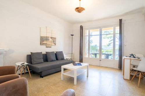 Foto 6 - Apartamento de 2 habitaciones en Saint-Cyr-sur-Mer con terraza