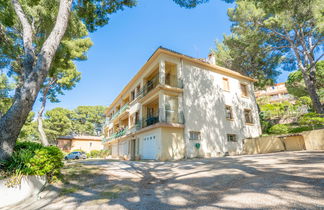 Photo 2 - Appartement de 2 chambres à Saint-Cyr-sur-Mer avec terrasse