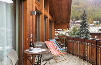 Foto 3 - Appartamento con 4 camere da letto a Zermatt