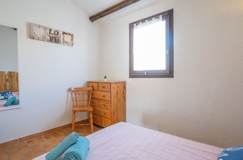 Foto 14 - Appartamento con 1 camera da letto a Le Grau-du-Roi con terrazza e vista mare