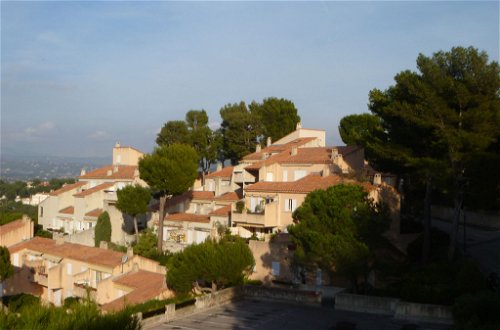 Foto 14 - Apartamento de 1 quarto em Saint-Cyr-sur-Mer com terraço e vistas do mar