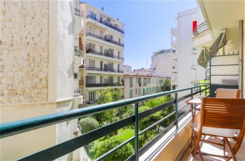 Foto 31 - Apartamento de 2 habitaciones en Niza con terraza y vistas al mar