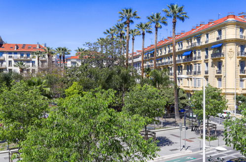 Foto 32 - Apartamento de 2 quartos em Nice com terraço e vistas do mar