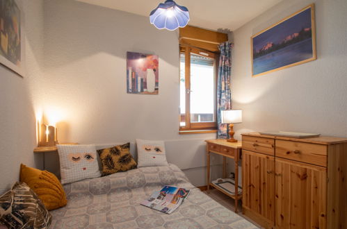 Foto 14 - Appartamento con 2 camere da letto a Les Deux Alpes con vista sulle montagne