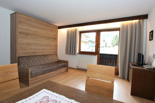 Foto 7 - Appartamento con 1 camera da letto a Fügen con giardino e vista sulle montagne