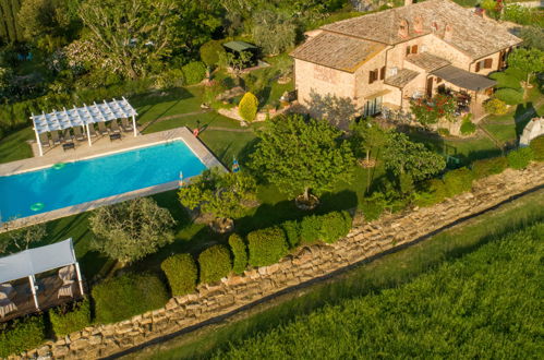 Foto 41 - Casa de 4 quartos em San Gimignano com piscina privada e jardim