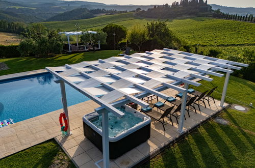 Foto 45 - Casa de 4 quartos em San Gimignano com piscina privada e jardim