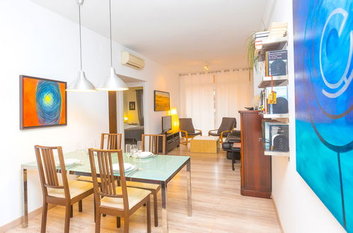 Photo 4 - 3 bedroom Apartment in Barcelona with terrace