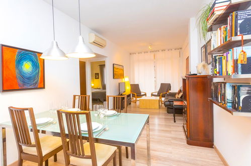 Photo 9 - 3 bedroom Apartment in Barcelona with terrace