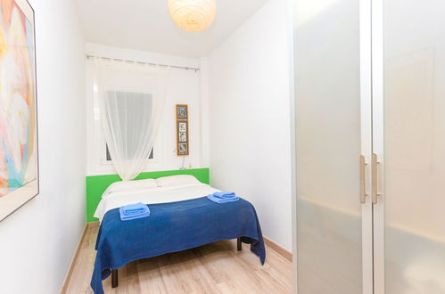 Photo 22 - 3 bedroom Apartment in Barcelona with terrace