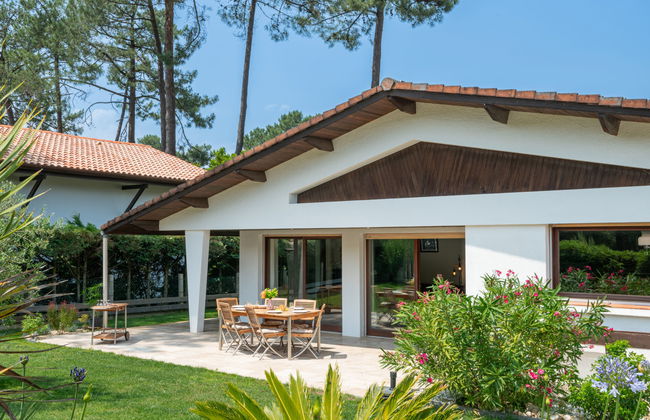 Casa de 4 quartos em Mimizan com jardim e terraço - Foto 1