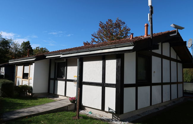 Casa de 2 quartos em Ronshausen com piscina e jardim - Foto 24