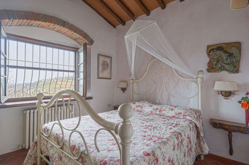 Photo 14 - 2 bedroom House in Greve in Chianti with garden and terrace