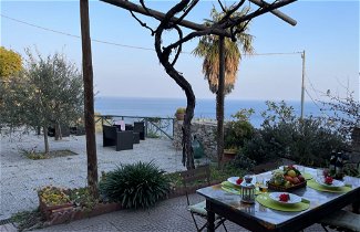Photo 1 - Appartement de 1 chambre à Finale Ligure avec jardin et vues à la mer