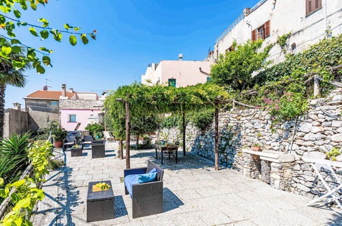 Foto 23 - Apartamento de 2 quartos em Finale Ligure com jardim e terraço