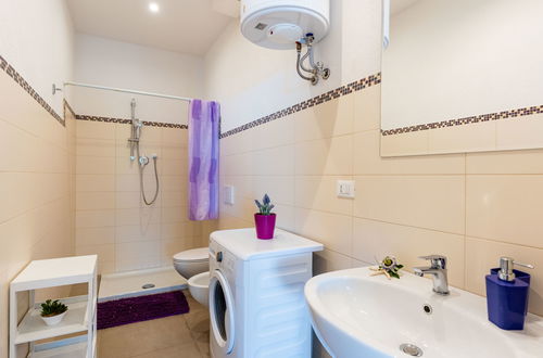 Foto 48 - Apartamento de 2 quartos em Finale Ligure com jardim e terraço