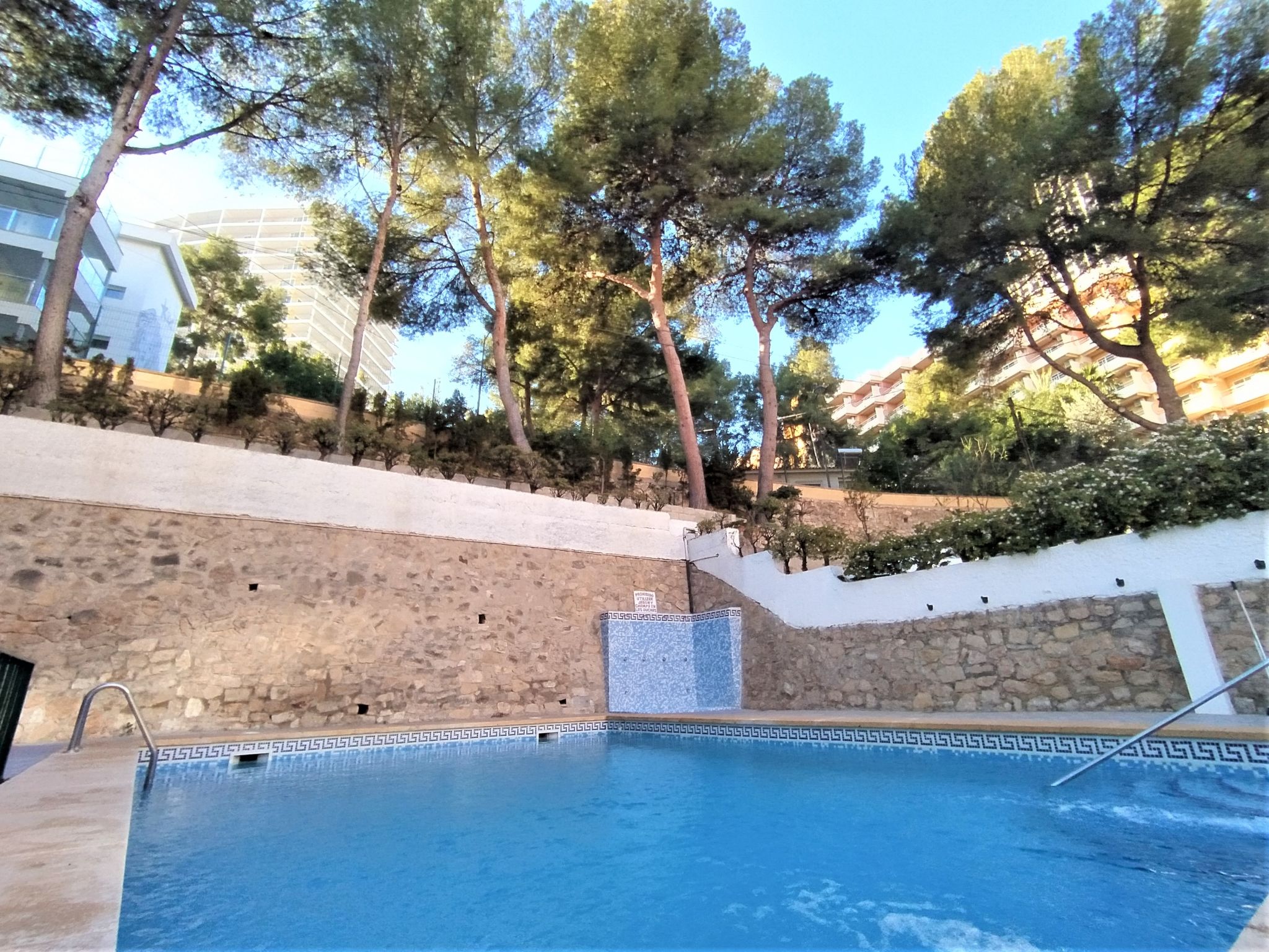 Foto 5 - Apartamento de 2 habitaciones en Benidorm con piscina y vistas al mar