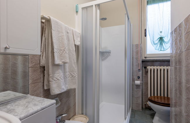 Apartamento de 2 quartos em Mergozzo com jardim e terraço - Foto 16