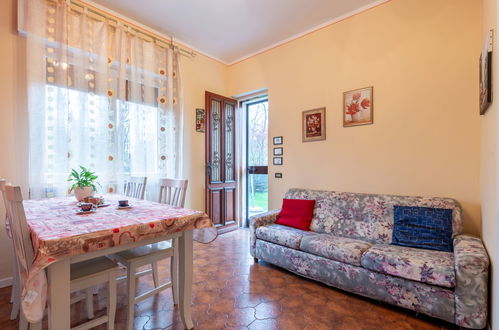 Foto 4 - Apartamento de 1 quarto em Mergozzo com jardim e terraço