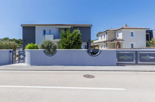 Foto 50 - Casa de 4 quartos em Medulin com piscina privada e jardim