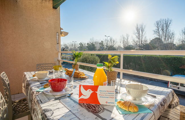2 bedroom Apartment in Le Grau-du-Roi with swimming pool and terrace - Photo 1