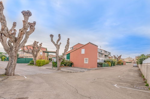 Foto 18 - Appartamento con 1 camera da letto a Le Grau-du-Roi con piscina e terrazza