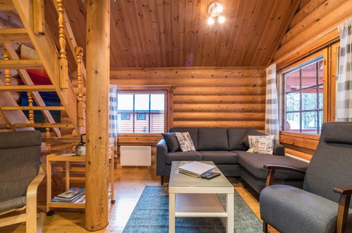 Foto 5 - Casa de 3 habitaciones en Kittilä con sauna y vistas a la montaña