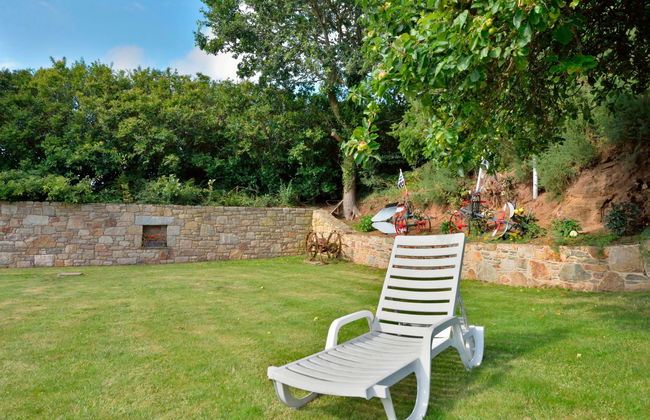 Haus mit 6 Schlafzimmern in Ploubezre mit garten und terrasse - Foto 10