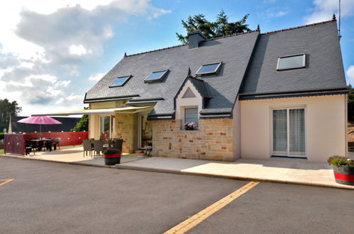 Photo 12 - Maison de 5 chambres à Ploubezre avec jardin et terrasse