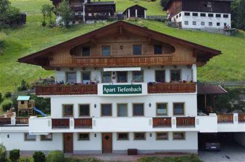 Foto 23 - Apartment mit 3 Schlafzimmern in Aschau im Zillertal mit blick auf die berge