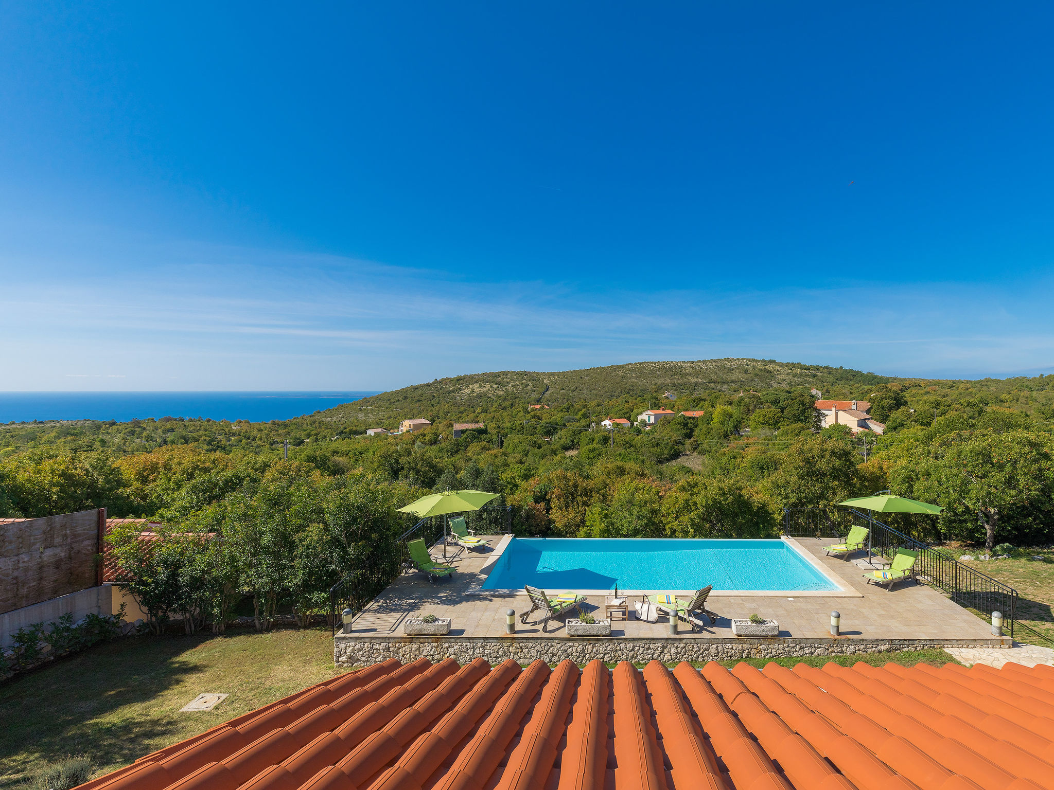 Foto 18 - Casa de 4 quartos em Raša com piscina privada e jardim