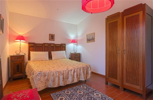 Foto 14 - Apartment mit 2 Schlafzimmern in Certaldo mit schwimmbad und garten