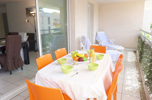 Photo 17 - 2 bedroom Apartment in Fréjus with garden and terrace