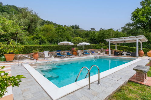 Photo 7 - 1 bedroom House in Pescia with private pool and garden