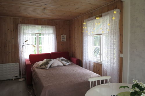 Foto 13 - Haus mit 1 Schlafzimmer in Sandsjöfors mit garten und terrasse