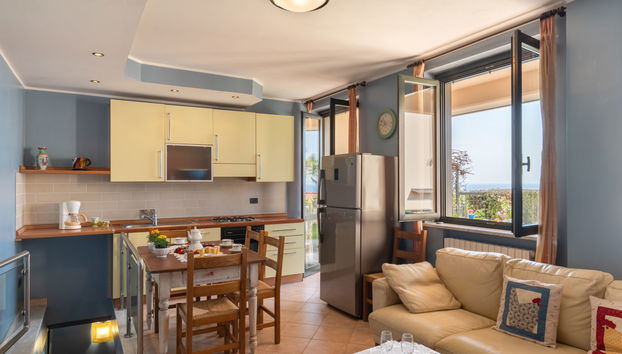 Apartment mit 3 Schlafzimmern in Cipressa mit schwimmbad und garten - Foto 2